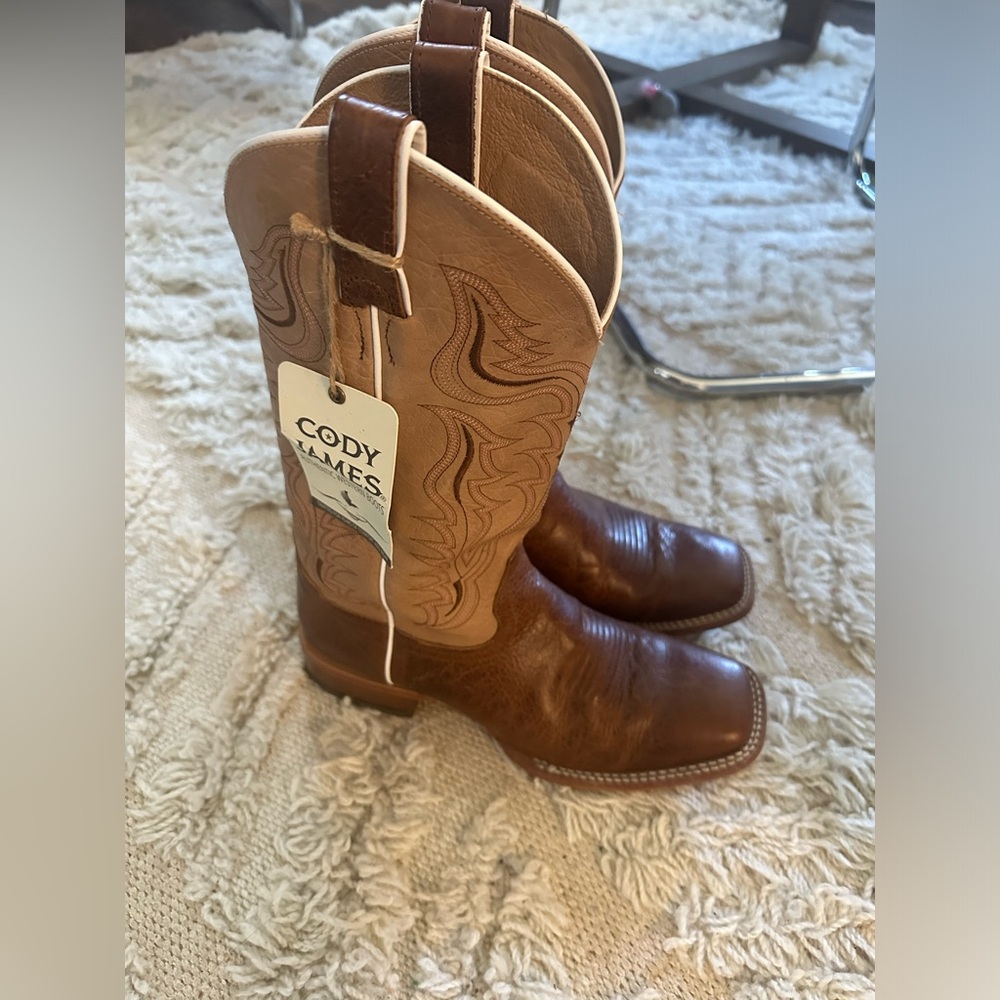 Cody James men’s western boots size 8 1/2